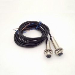 Sensor Fotoeléctrico de Barrera M12 Detección 30m NPN NO / BF-M12JG-30N1/L